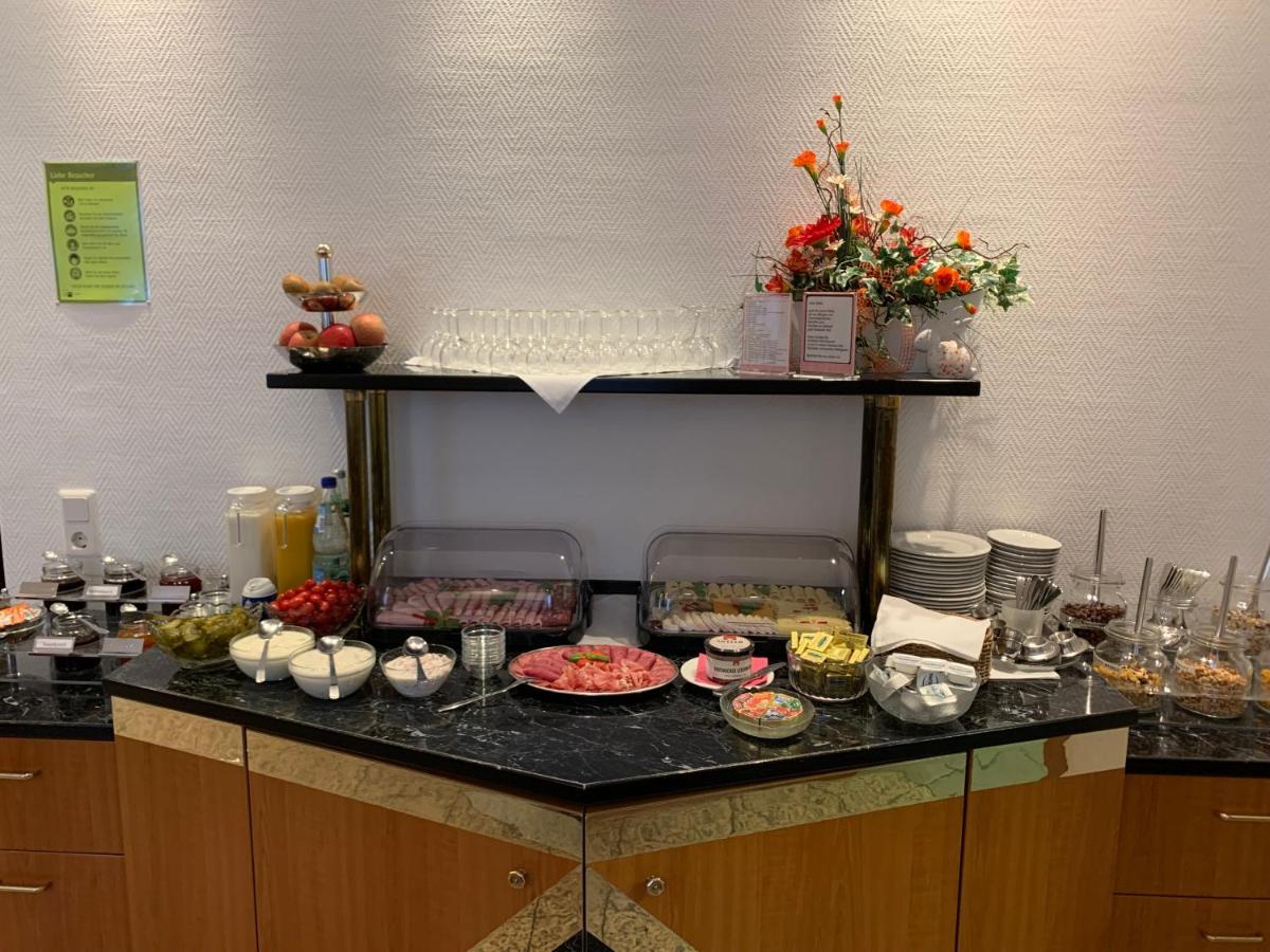Hotel Garni Eschenbach Hildburghausen Exteriör bild